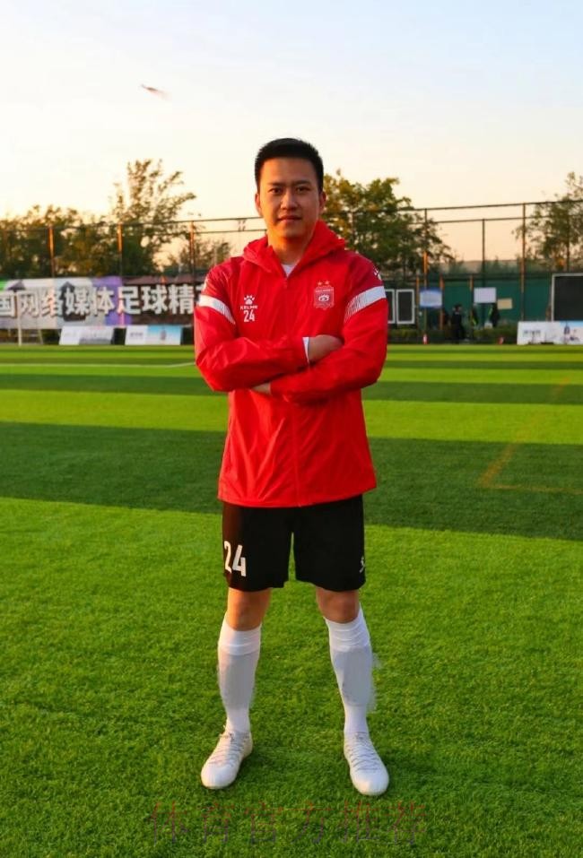 内蒙古“足球频道电力杯”一带一路国际青少年足球夏令营暨2019年“足球频道娜荷芽”全国幼儿足球活动开幕